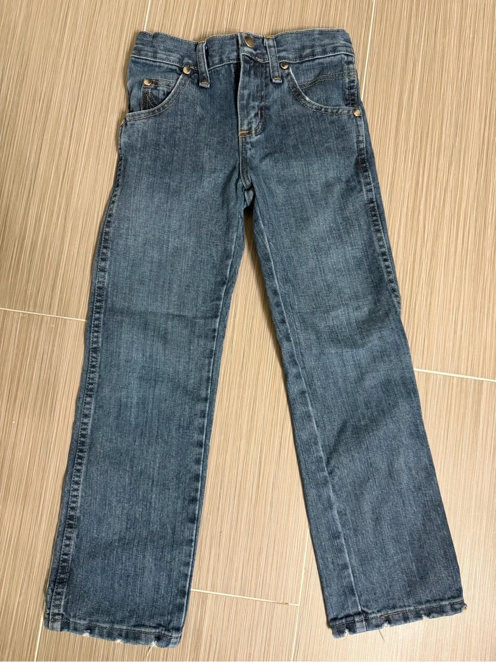 Wrangler retro relaxed straight size 7 slim